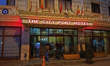 The CITY PORT hotel istanbul voyage organisé maroc 2024 4 étoiles
