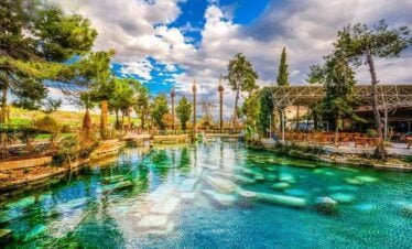 Voyage Organisé En Turquie au Départ du Maroc Yalova excursion d'une journée avec déj Turquie Istanbul Voyage Organisé Istanbul départ du Maroc, Rabat, Casablanca, Salé, Fés, Mekness Tanger 2024