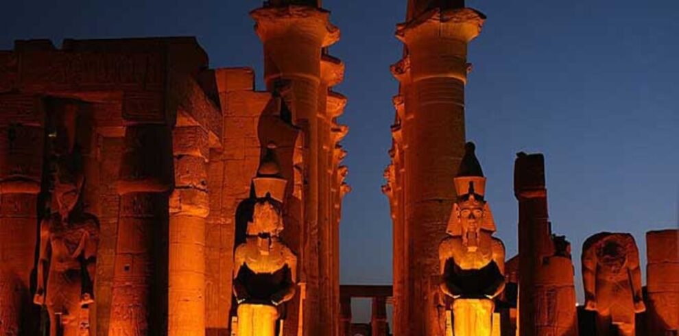 karnak Pyramids of Giza Voyage Organisé Egypt Caire Pyramides Gize Saqqara dahshour hurghada louxor karnak safar desert vol avion départ du Maroc, Rabat, Casablanca, Salé, Fés, Meknes Tanger 2024
