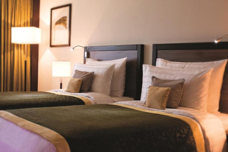 Voyage Organisé à Dubaï A partir Du Maroc Avani Hotel Deira