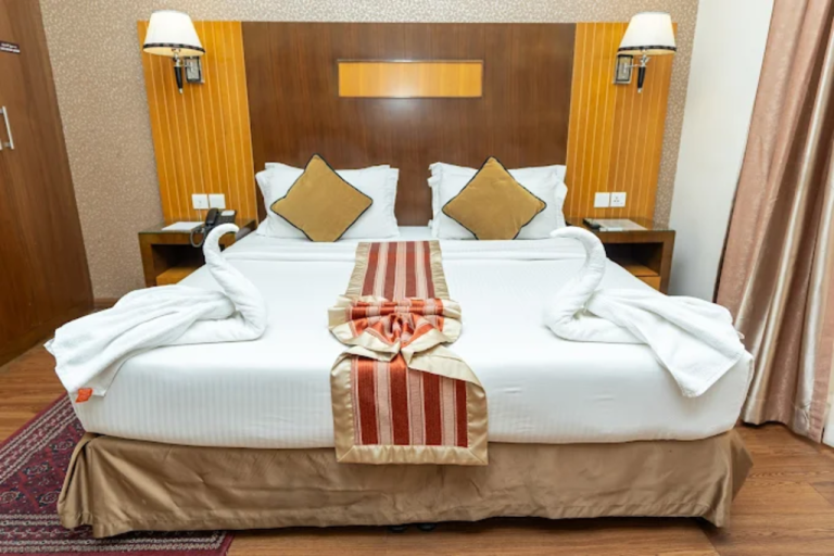 Voyage Organisé à Dubaï Au depart Du Maroc Fortne Pearl Hotel