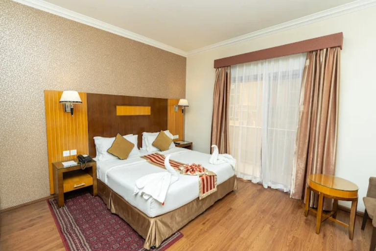 Voyage Organisé à Dubaï a partir Du Maroc Fortne Pearl Hotel