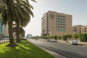 عمرة من المغرب عبر دبي الامارات - Coral Dubai Deira Hotel ثمن ارخص برنامج عمرة شتنبر 2025 من المغرب عبر دبي ابتداء من 17000 درهم 19 يوم لشخصين مباشرة الامارات جدة المدينة المنورة طيران الناس طيران الخليج لاخطوط السعودية الخطوط الملكية المغربية